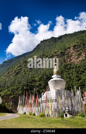 Eastern Bhutan, Lhuentse Valley Autsho, white Tibetan style brick built chorten Stock Photo