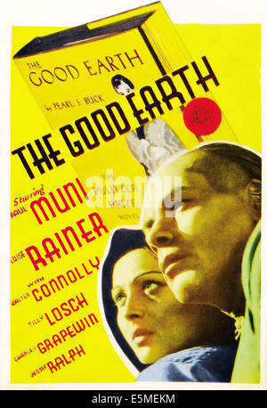 THE GOOD EARTH, from left: Luise Rainer, Paul Muni, 1937 Stock Photo ...