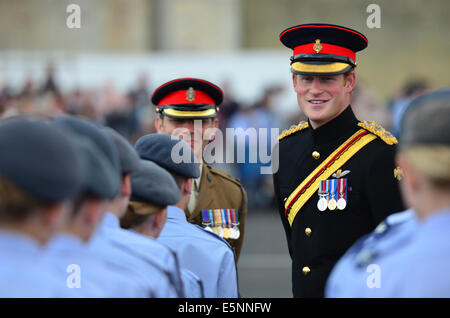 Prince Harry officially unveils the First World War memorial arch in Folkestone, Kent, UK. Stock Photo