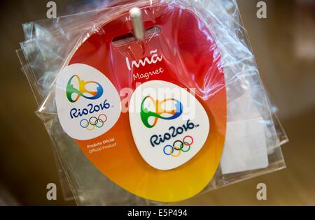 Rio de Janeiro, Brazil. 4th Aug, 2014. The Logo of the Rio2016 Olympic Games is seen in a merchandising shop two years prior to the Olympic Games, 04. August 2014 in Rio de Janeiro, Brazil. Credit:  dpa picture alliance/Alamy Live News