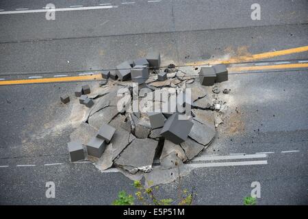 Toronto, Ontario, Canada. 4th Aug, 2014. On the movie set at 909 Bay Street in Toronto. 'Pixels' is an upcoming 2015 American 3D live-action/computer-animated film produced by Columbia Pictures and Happy Madison Productions. The film is directed by CHRIS COLUMBUS from a screenplay written by Tim Herlihy and Timothy Dowling. Main actors: ADAM SANDLER, KEVIN JAMES, JOSH GAD, PETER DINKLAGE, MICHELLE MONAGHAN, BRIAN COX, ASHLEY BENSON, and JANE KRAKOWSKI.Principal photography on the film began on June 2, 2014 in Toronto, Canada. Credit:  ZUMA Press, Inc./Alamy Live News Stock Photo