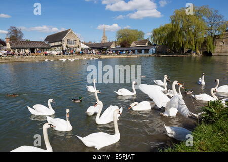 The Riverside Pub on the River Thames, Lechlade, Cotswolds, Gloucestershire, England, United Kingdom, Europe Stock Photo