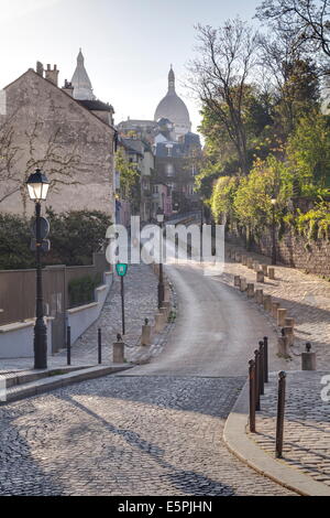 The Montmartre area with the Sacre Coeur basilica in the background, Paris, France, Europe Stock Photo