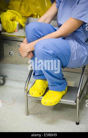 Scarpe da infermeria immagini e fotografie stock ad alta risoluzione - Alamy