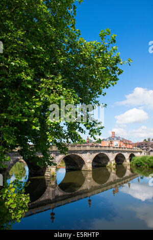 Welsh Bridge and River Severn in Shrewsbury, Shropshire, England Stock Photo