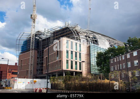 2nd August, 2014 - Construction of the Francis Crick Institute at King's Cross, London, England - opens 2015 Stock Photo