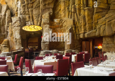 Todd English Tuscany restaurant in Mohegan Sun casino Uncasville CT Stock Photo