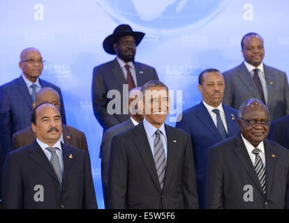 Washington, DC, USA. 6th Aug, 2014. U.S. President Barack Obama (C) poses for a family photo with leaders of African countries during the U.S.-Africa Leaders Summit in Washington, DC, the United States, Aug. 6, 2014. Credit:  Yin Bogu/Xinhua/Alamy Live News Stock Photo