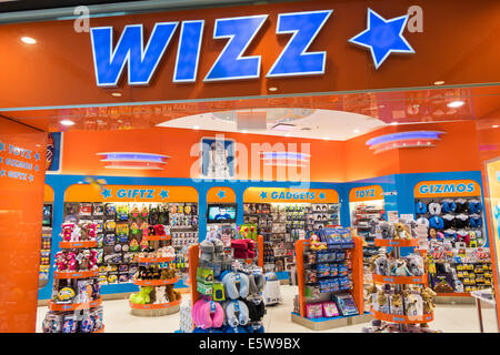 Sydney Australia,Kingsford-Smith Airport,SYD,interior inside,terminal,gate,shopping shopper shoppers shop shops market markets marketplace buying sell Stock Photo