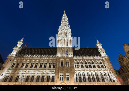 Town Hall (Hotel de Ville) on Grand Place at night, Brussels, Belgium Stock Photo
