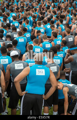 Harper Woods, Michigan - High school football players attend the Sound Mind Sound Body football camp. Stock Photo
