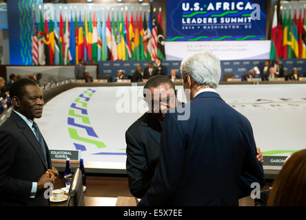 Washington DC, US. 6th Aug, 2014. United States Secretary of State John Kerry greets Prime Minister of Ethiopia Hailemariam Desalegn Boshe at the Africa Leaders Summit at the State Department in Washington DC, August 6, 2014. Obama is promoting business relationships between the United States and African countries during the three-day U.S.-Africa Leaders Summit, where 49 heads of state are meeting in Washington. Credit:  dpa picture alliance/Alamy Live News Stock Photo
