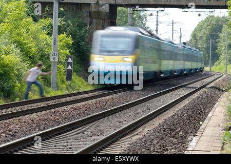 suicide on the railway - rail corridor Prague - Pardubice ...