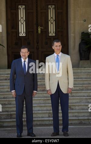 Palma De Mallorca, Spain. 8th Aug, 2014. King Felipe VI of Spain receives to Mariano Rajoy, Prime Minister, at Palacio de Marivent on August 8, 2014 in Palma de Mallorca, Spain Credit:  Jack Abuin/ZUMA Wire/Alamy Live News Stock Photo