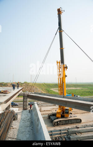 process of bridge construction Stock Photo - Alamy