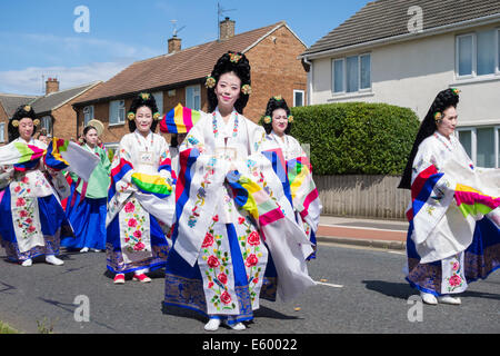 Dancers from South Korea in traditional costume. Stock Photo