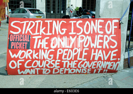 Strike notice outside the fire station in Euston Road, London, England Britain UK Saturday 9th August 2014. Stock Photo