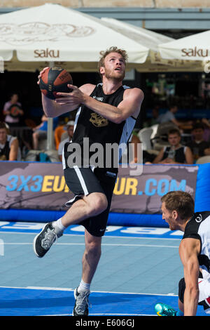 Tallinn, Estonia, August 9, 2014 - Streetball in the center of Tallinn, Estonia Credit:  Alyaksandr Stzhalkouski/Alamy Live News Stock Photo