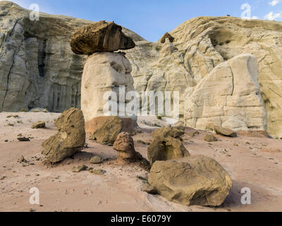 Three-tone toadstool, Paria Rimrocks, Grand Staircase-Escalante National Monuments, Utah Stock Photo