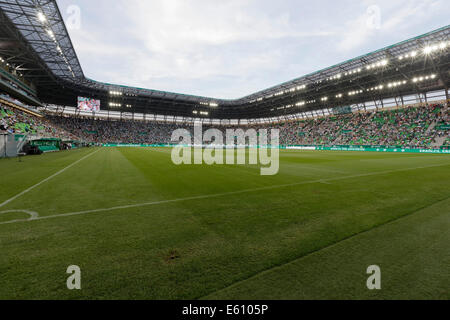 Budapest, Hungary. 10th Aug, 2014. The new stadiom of FTC during Ferencvaros vs. Chelsea stadium opening football match at Groupama Arena on August 10, 2014 in Budapest, Hungary. Credit:  Laszlo Szirtesi/Alamy Live News Stock Photo