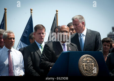 Manhattan, New York, USA. 11th Aug, 2014. Philadelphia Mayor MICHAEL NUTTER speaks as Mayor BILL DE BLASIO hosts a meeting of the U.S. Conference of Mayors ''Cities of Opportunity Task Force'' and signs a commitment to action, Gracie Mansion, Monday, August 11, 2014. Credit:  Bryan Smith/ZUMA Wire/Alamy Live News Stock Photo