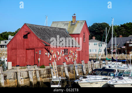 ROCKPORT-AUGUST 08:  A view of Rockport Harbour and the red building know as Motif Number One, Rockport, Massachusetts, USA Stock Photo