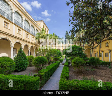 Courtyard, Alcázar Palace, Seville, Andalusia, Spain Stock Photo