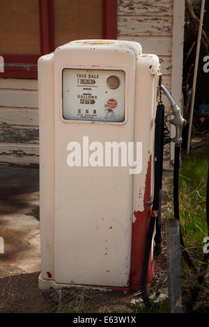 Old gas pump at derelict gas station, Boulder, Garfield County, Utah, USA Stock Photo