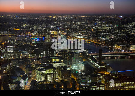 View over Tate Modern, River Thames, London at dusk, London, UK Stock Photo