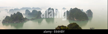 View over misty Ha Long Bay, north Vietnam Stock Photo