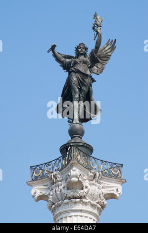 Liberty statue at the top of the Colonne des Girondins, Bordeaux,  Gironde, France, Europe Stock Photo