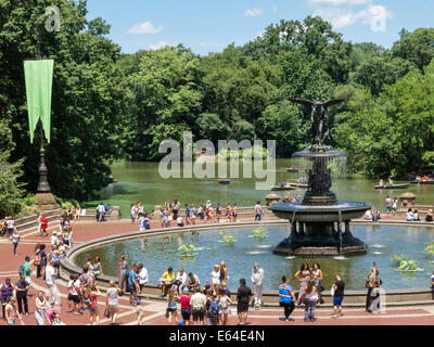 Angel of the Waters Fountain on Bethesda Plaza in Central Park, NYC Stock Photo
