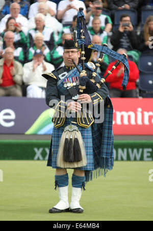 Bagpipe player at the medal ceremony in the Womens Pairs at the Kelvingrove Lawn Bowls Centre, 2014 Commonwealth games, Glasgow, Stock Photo