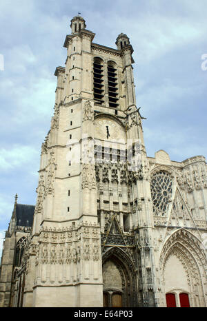 Gothic church of the Saint-Pierre-et-Saint-Paul Cathedral in Troyes, France Stock Photo