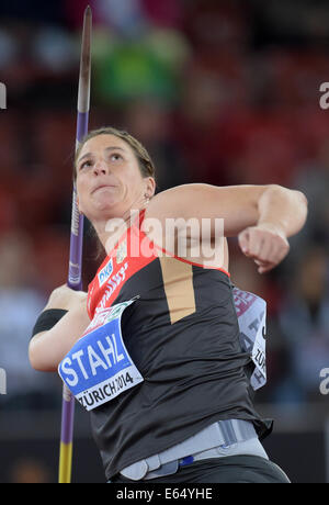 Zurich, Switzerland. 14th Aug, 2014. Linda Stahl of Germany competes in the women's javelin final at the European Athletics Championships 2014 at the Letzigrund Stadium in Zurich, Switzerland, 14 August 2014. Photo: Bernd Thissen/dpa/Alamy Live News Stock Photo