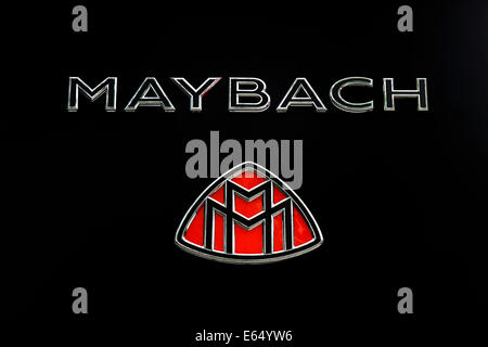 Maybach car badge Stock Photo - Alamy