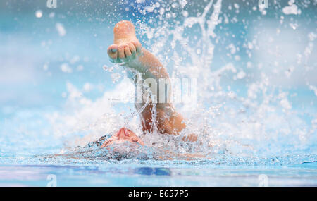 Berlin, Germany. 15th Aug, 2014. Kyra Felssner of Germany competes in the Solo Free Preliminary at the 32nd LEN European Swimming Championships 2014 at the Schwimm- und Sporthalle im Europa-Sportpark (SSE) in Berlin, Germany, 15 August 2014. Photo: Hannibal/dpa/Alamy Live News Stock Photo