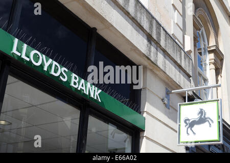 UK, Oxford, Lloyds Bank signage outside branch. Stock Photo