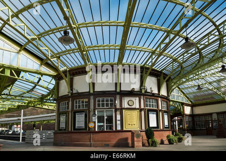 Booking Office Wemyss Bay Railway Station Stock Photo