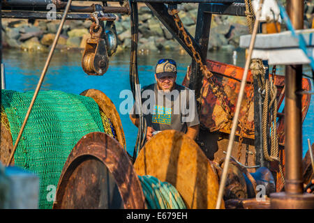 ropes and chains, fishing gear, fishing nets and chains, fishing equipment,  fishing trawler nets and wires, background, abstract fishing nets Stock  Photo - Alamy