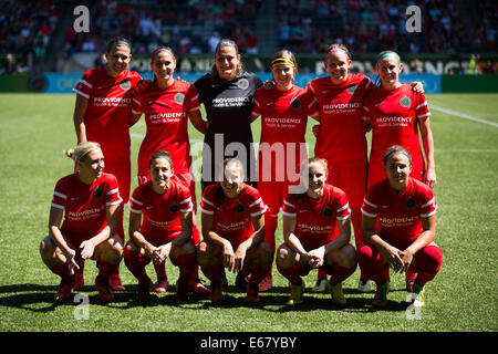 Portland, Oregon, USA. 17th Aug, 2014. Portland's starting 11. The Portland Thorns FC play the Seattle Reign FC at Providence Park on August 17, 2014. Credit:  David Blair/ZUMA Wire/Alamy Live News Stock Photo