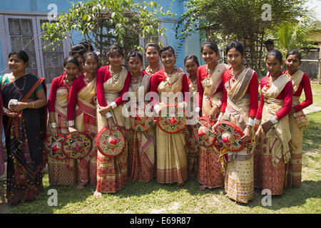Bihu Dance Saree Assamese Indian State Kids Fancy Dress Costume for Gi
