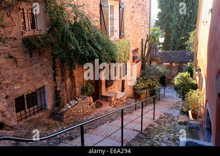 Picturesque street and housing of the medieval village of Cagnes sur Mer. Stock Photo