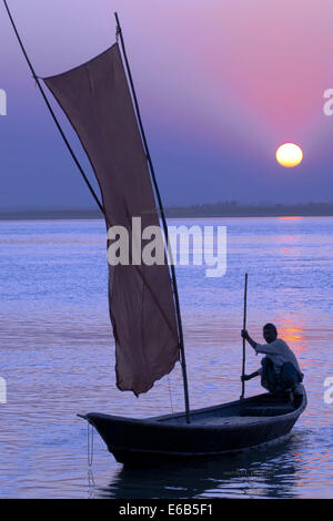 Nov. 25, 2011 - Munshigonj, Bangladesh - Colorful sail boat in Bangladesh used to carrying people and goods (Credit Image: © Zakir Hossain Chowdhury/ZUMA Wire) Stock Photo