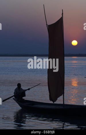 Nov. 25, 2011 - Munshigonj, Bangladesh - Colorful sail boat in Bangladesh used to carrying people and goods (Credit Image: © Zakir Hossain Chowdhury/ZUMA Wire) Stock Photo