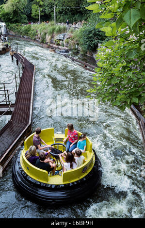 Family on the Congo River Rapids ride at Alton Towers Theme Park Stock Photo