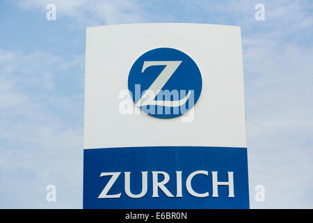 The headquarters of Zurich North America in Schaumburg, Illinois. Stock Photo