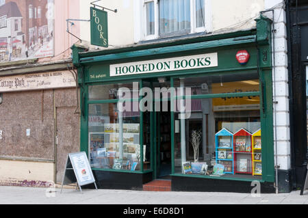 Hooked On Books bookshop in Margate High Street, Kent. Stock Photo