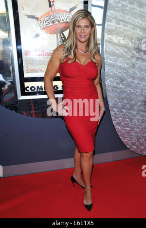 Toronto, Canada. 21st August 2014. Actress Shannon Leroux  poses for picture on the red carpet during the arrival for the Toronto premiere of SWEARNET: The Movie at Scotiabank Theatre. Credit:  EXImages/Alamy Live News Stock Photo