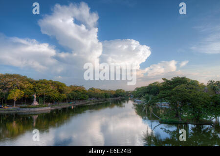 View of the Lago de Ilusiones in Villahermosa, Tabasco, Mexico. Stock Photo